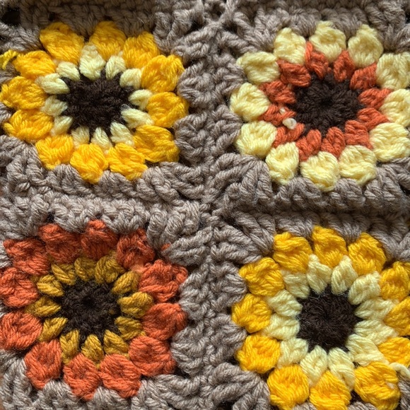 Hand made granny square sweater - Picture 3 of 4